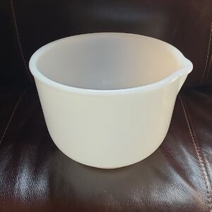 Sm Sunbeam White Mixing Bowl (103)